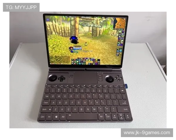 GPD Win2掌上电脑游戏机深度评测：性能表现与便携性完美融合